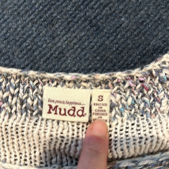 Mudd Sweater Cream Blue  Gray Stripe Small Long Off Shoulder Knit Crochet - Picture 2 of 9